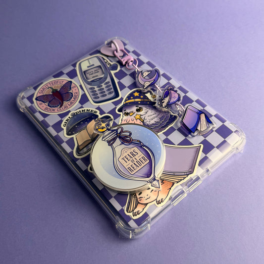 E-Reader Charm – Cozy Reader Lilac