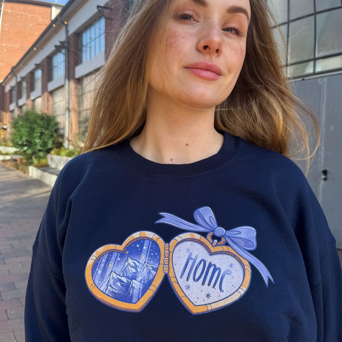 Home Amulett Sweatshirt
