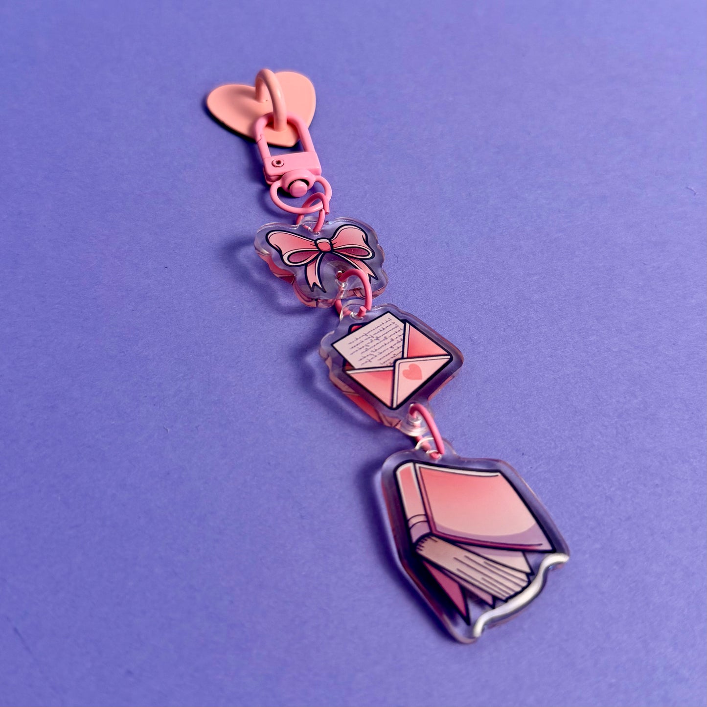E-Reader Charm – Romance Pink